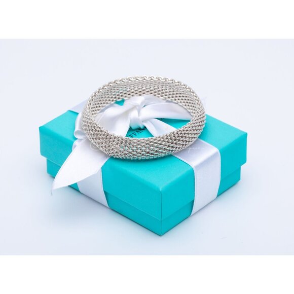 Tiffany & Co. Vintage Somerset Mesh Weave Bangle Bracelet in Sterling Silver - Picture 6 of 8